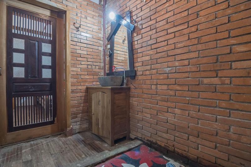 Reddoorz Near Rumah Sakit Wirosaban Salakan Exteriör bild